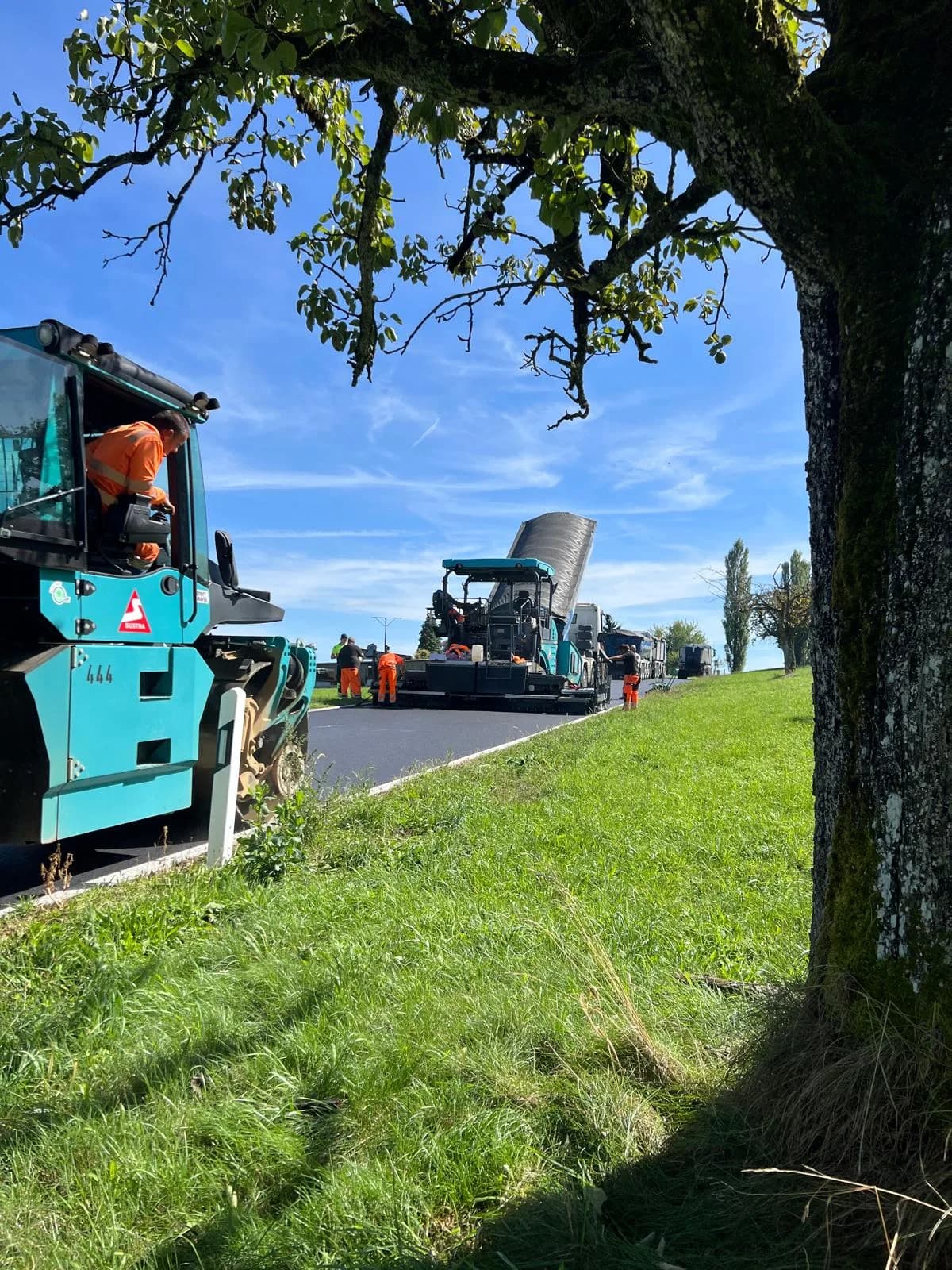 Grossdietwil, Güterstrassen Stampfi + 2024 Bild 1